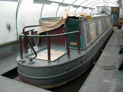 narrowboat in paint
